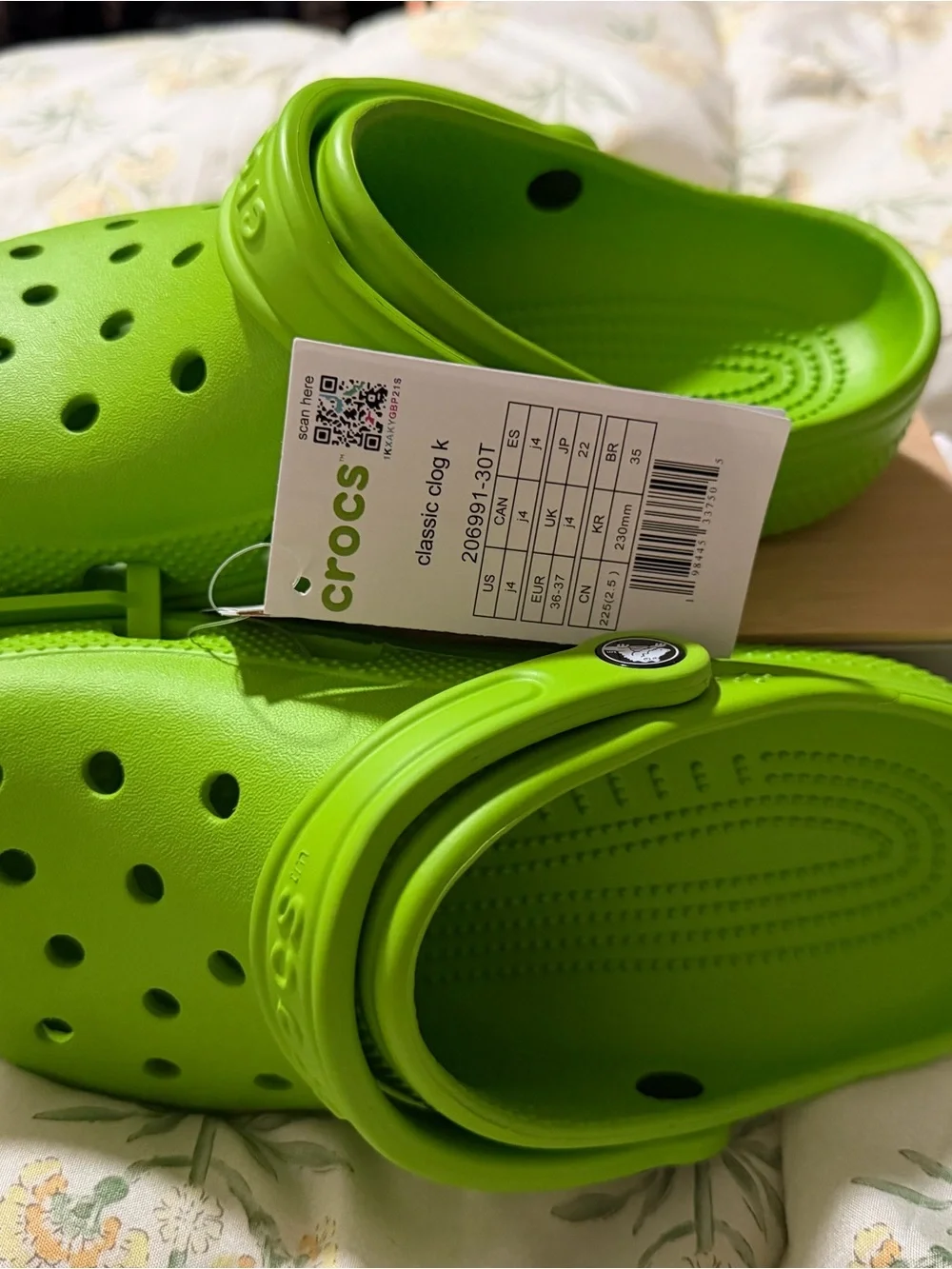 CROCS classic clog